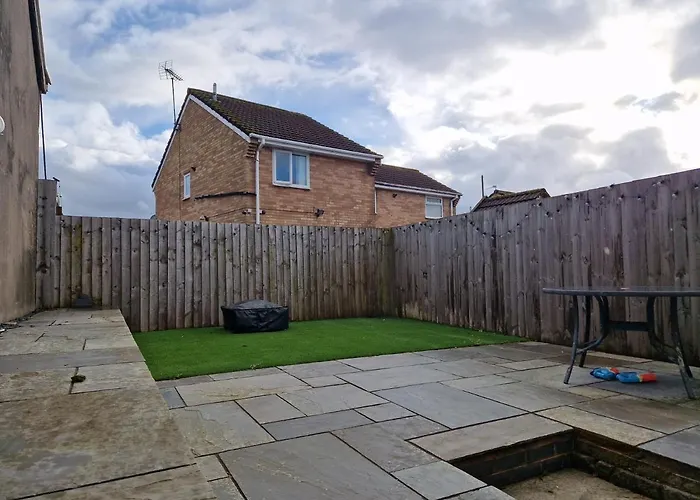 3 Bedroom Modern House. Merthyr Tydfil Near Bike Park Wales And Brecon Beacons National Park